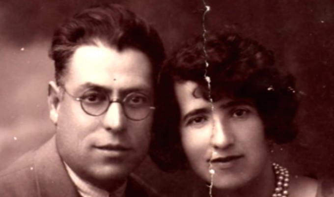 Hilari Arlandís i Joana Colom al documental 'Palabras de mamita', guanyador del Premi d'Autobiografies Lingüístiques